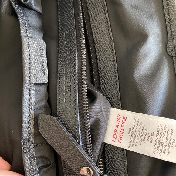 Burberry Check Pattern Black Nylon messenger laptop bag - Picture 11 of 16